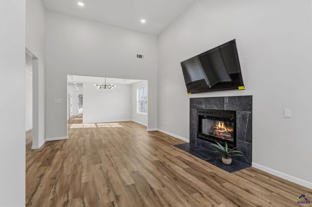 87 Park Ln, Warner Robins, GA 31093