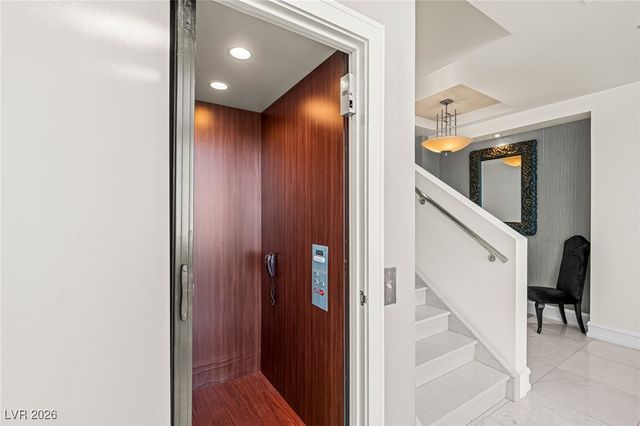 2700 Las Vegas Boulevard 4304, Las Vegas, NV 89109