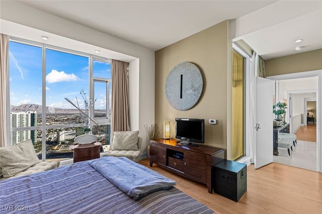 2700 Las Vegas Boulevard 4304, Las Vegas, NV 89109