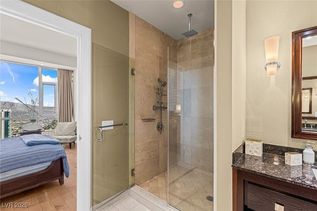 2700 Las Vegas Boulevard 4304, Las Vegas, NV 89109