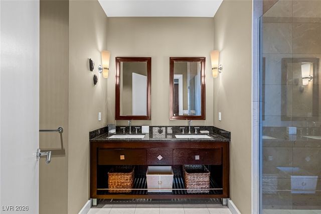 2700 Las Vegas Boulevard 4304, Las Vegas, NV 89109