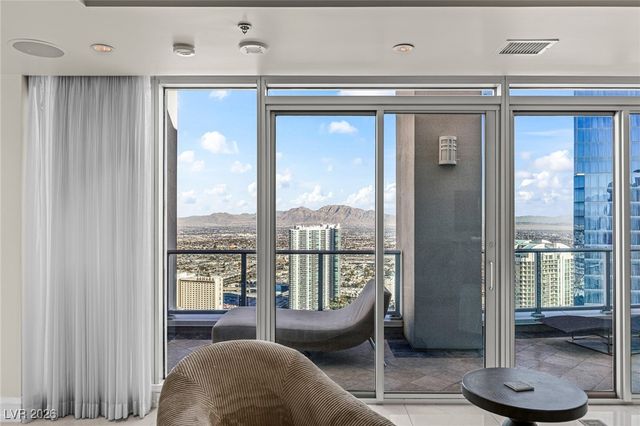 2700 Las Vegas Boulevard 4304, Las Vegas, NV 89109