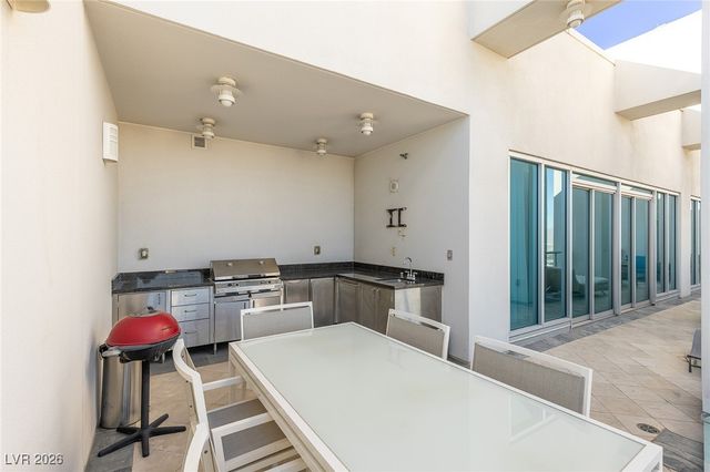 2700 Las Vegas Boulevard 4304, Las Vegas, NV 89109