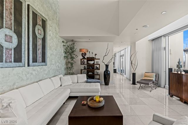 2700 Las Vegas Boulevard 4304, Las Vegas, NV 89109