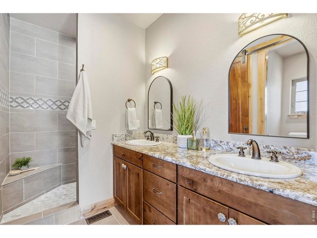 6009 Pronto Way, Loveland, CO 80538