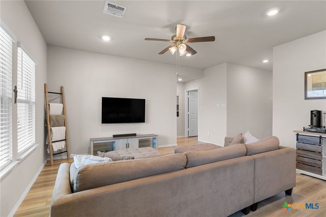 8923 Cantera Ridge Road, Temple, TX 76502