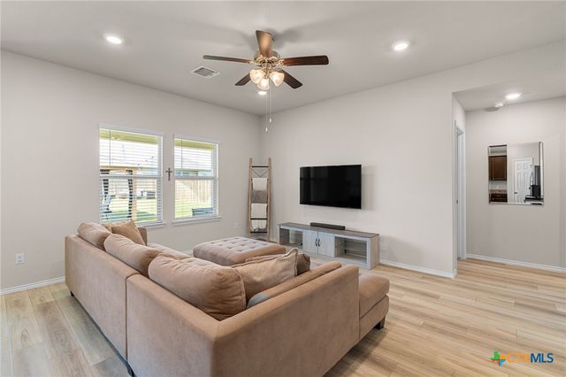 8923 Cantera Ridge Road, Temple, TX 76502