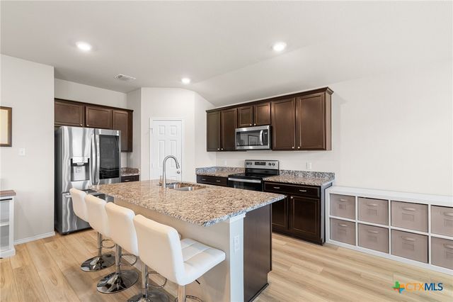 8923 Cantera Ridge Road, Temple, TX 76502