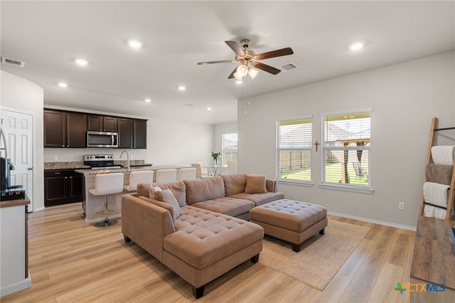 8923 Cantera Ridge Road, Temple, TX 76502