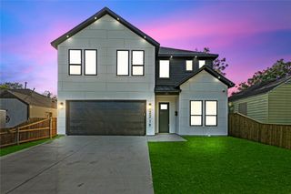 2219 W Lovers Lane, Dallas, TX 75235