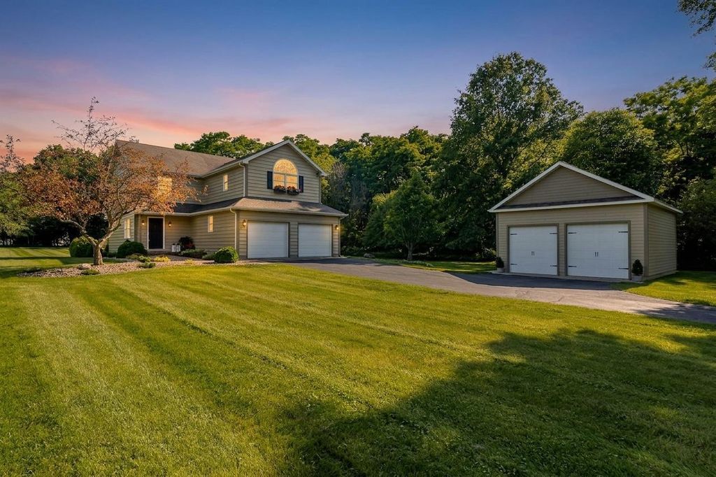 4309 Campbell Street, Valparaiso, IN 46385