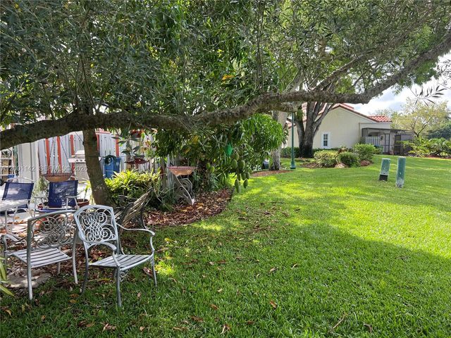 1544 Springside Dr 1544, Weston, FL 33326