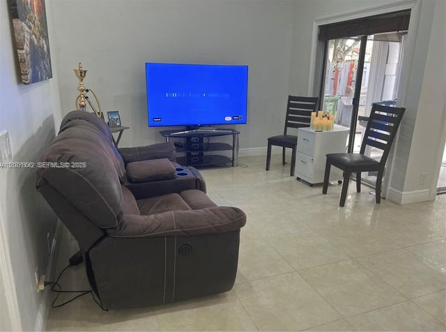 1544 Springside Dr 1544, Weston, FL 33326