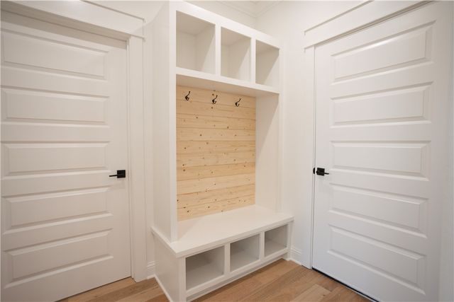 33 Skye Drive, Bella Vista, AR 72715