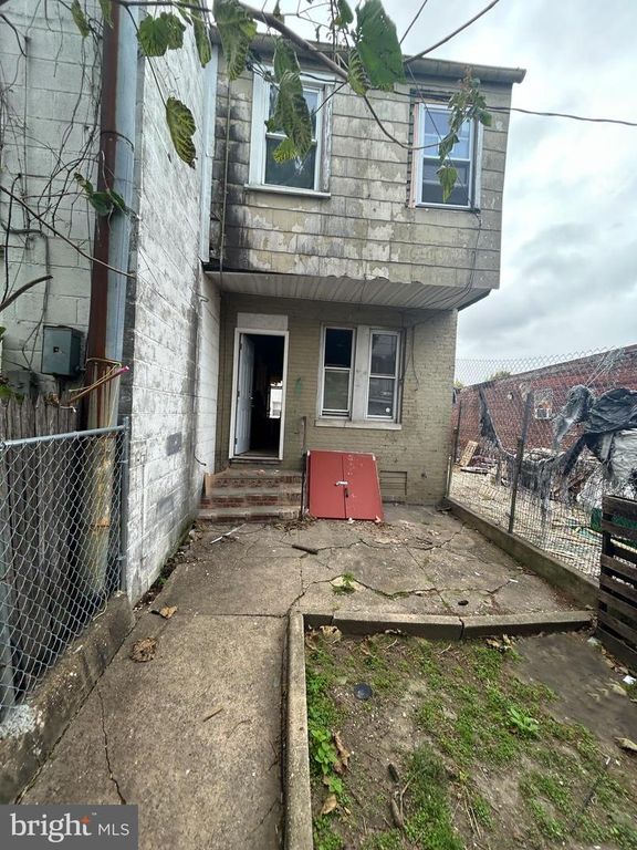 3904 MOUNT PLEASANT AVE, Baltimore, MD 21224