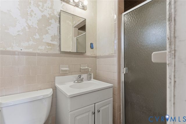 6106 Lewis Rd, North Dinwiddie, VA 23803