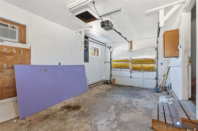 6106 Lewis Rd, North Dinwiddie, VA 23803