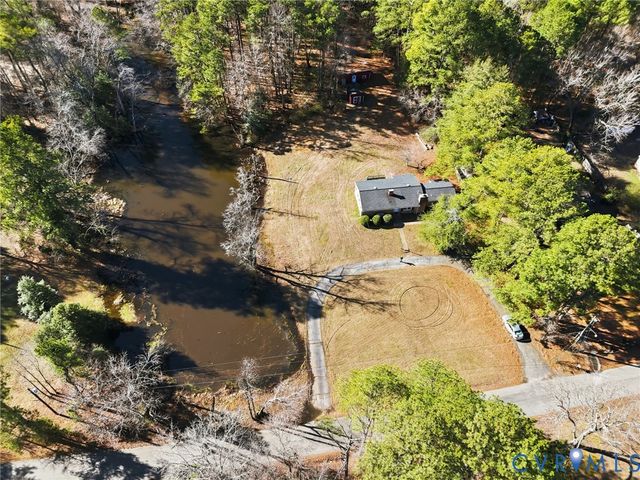 6106 Lewis Rd, North Dinwiddie, VA 23803