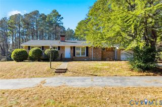 6106 Lewis Rd, North Dinwiddie, VA 23803