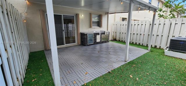 8909 SW 225th Ter, Cutler Bay, FL 33190