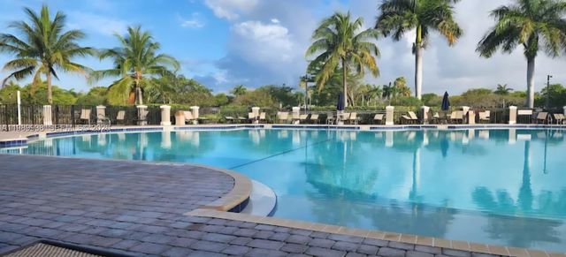 8909 SW 225th Ter, Cutler Bay, FL 33190