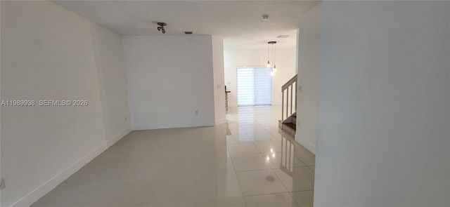 8909 SW 225th Ter, Cutler Bay, FL 33190