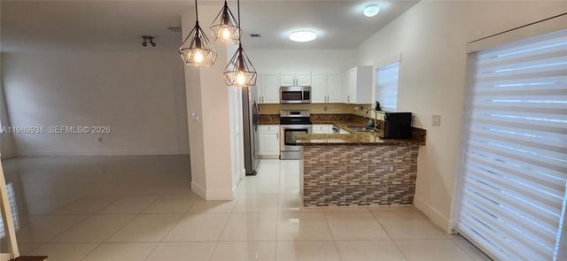 8909 SW 225th Ter, Cutler Bay, FL 33190