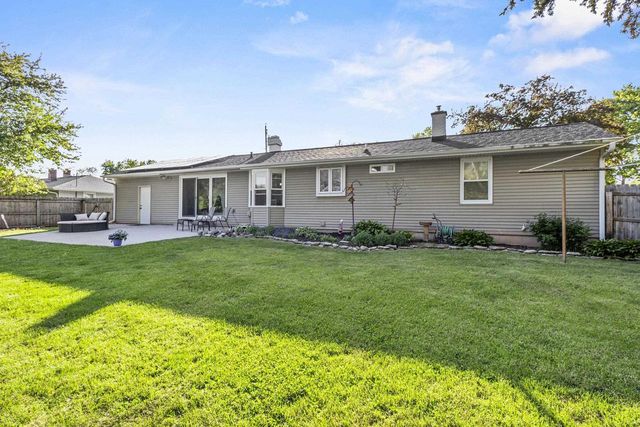 2663 TIMBER LANE, Green Bay, WI 54313