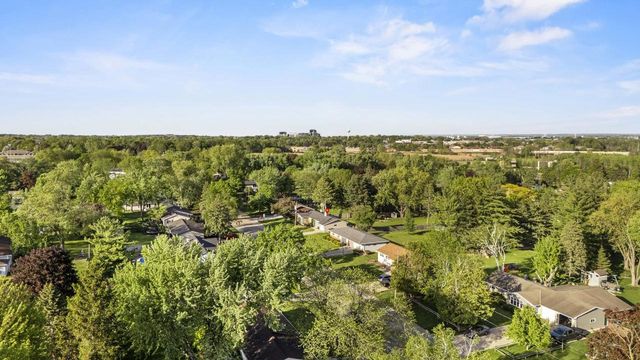 2663 TIMBER LANE, Green Bay, WI 54313