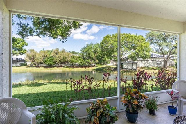 1970 Westhampton Court, Vero Beach, FL 32966