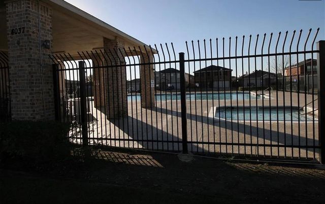4028 Thoroughbred Trail, Fort Worth, TX 76123