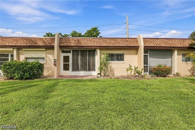 6300 S Pointe BLVD 208, Fort Myers, FL 33919