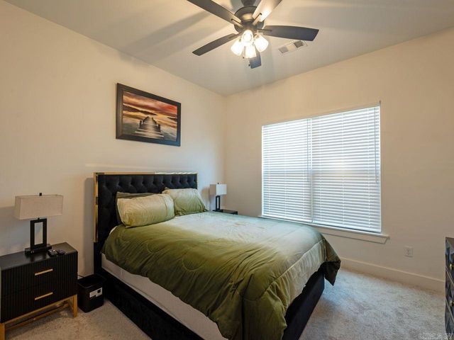 7921 S Shoreline Boulevard, Benton, AR 72019