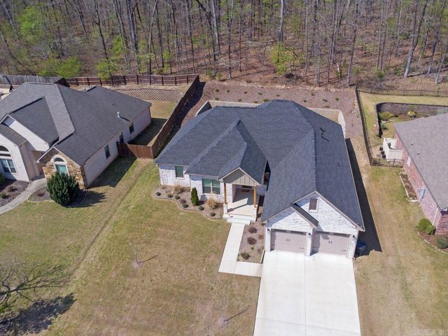 7921 S Shoreline Boulevard, Benton, AR 72019