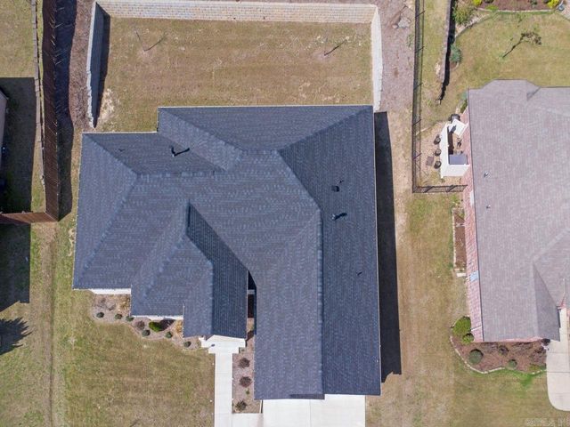 7921 S Shoreline Boulevard, Benton, AR 72019