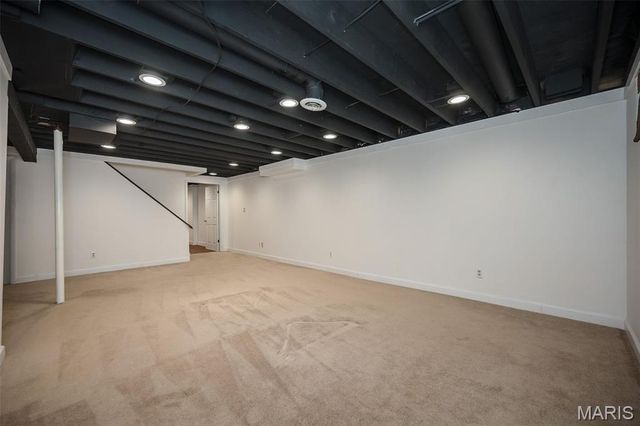 202 Wildbrier Drive, Ballwin, MO 63011