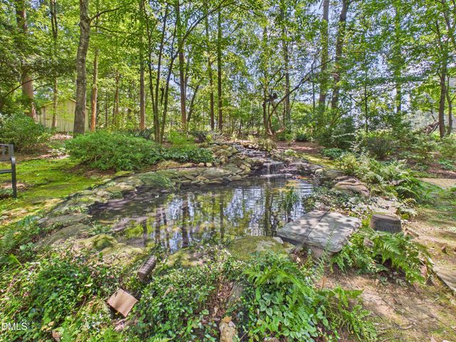 112 Black Oak Place, Chapel Hill, NC 27517
