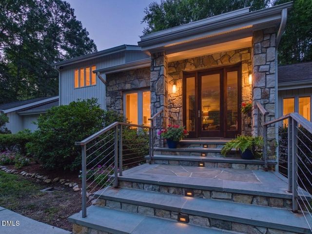 112 Black Oak Place, Chapel Hill, NC 27517