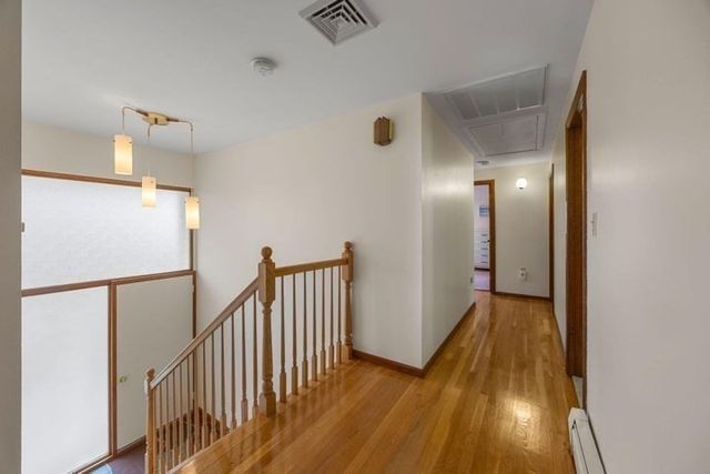 146 Hillside Dr, Barnstable, MA 02632