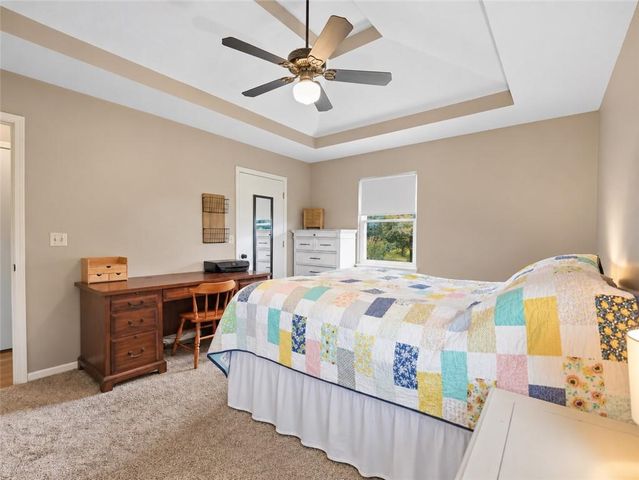 20212 Golden Road, Linwood, KS 66052