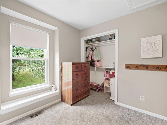 20212 Golden Road, Linwood, KS 66052