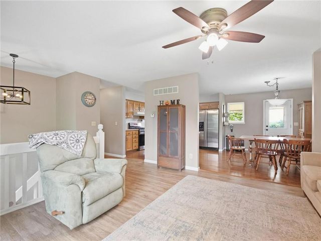 20212 Golden Road, Linwood, KS 66052