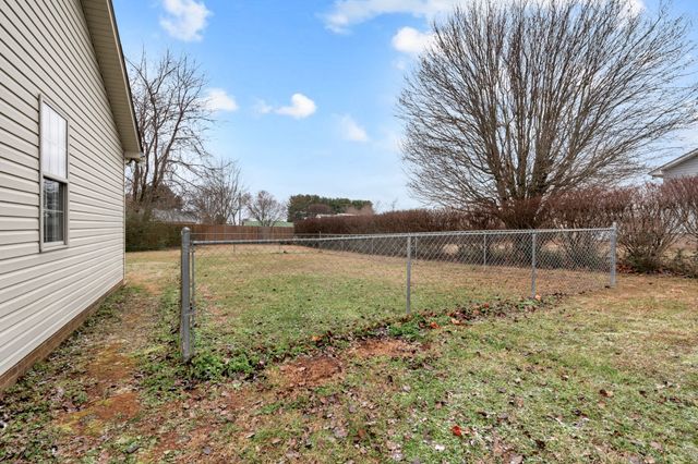 41 Cheyenne Ave, Winchester, TN 37398