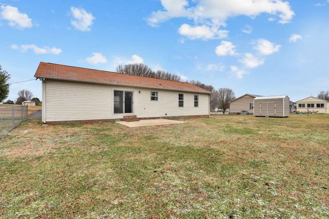 41 Cheyenne Ave, Winchester, TN 37398