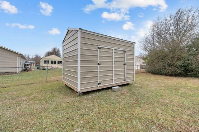 41 Cheyenne Ave, Winchester, TN 37398