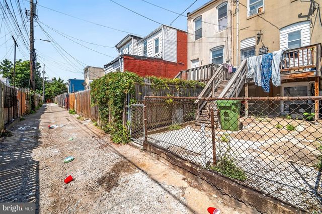 1209 SARGEANT ST, Baltimore, MD 21223