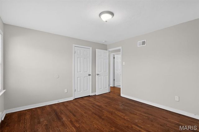 33 S Dellwood Avenue, St Louis, MO 63135