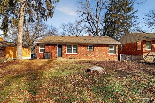 33 S Dellwood Avenue, St Louis, MO 63135