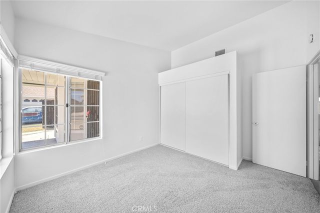 42 Whirlaway, Perris, CA 92571