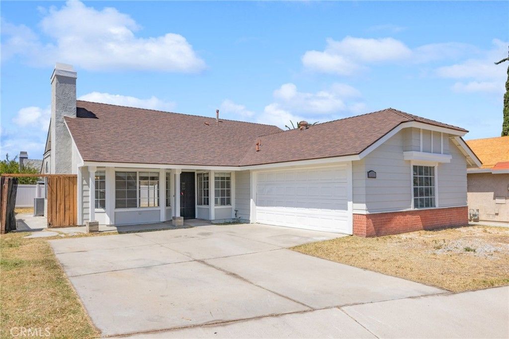 42 Whirlaway, Perris, CA 92571